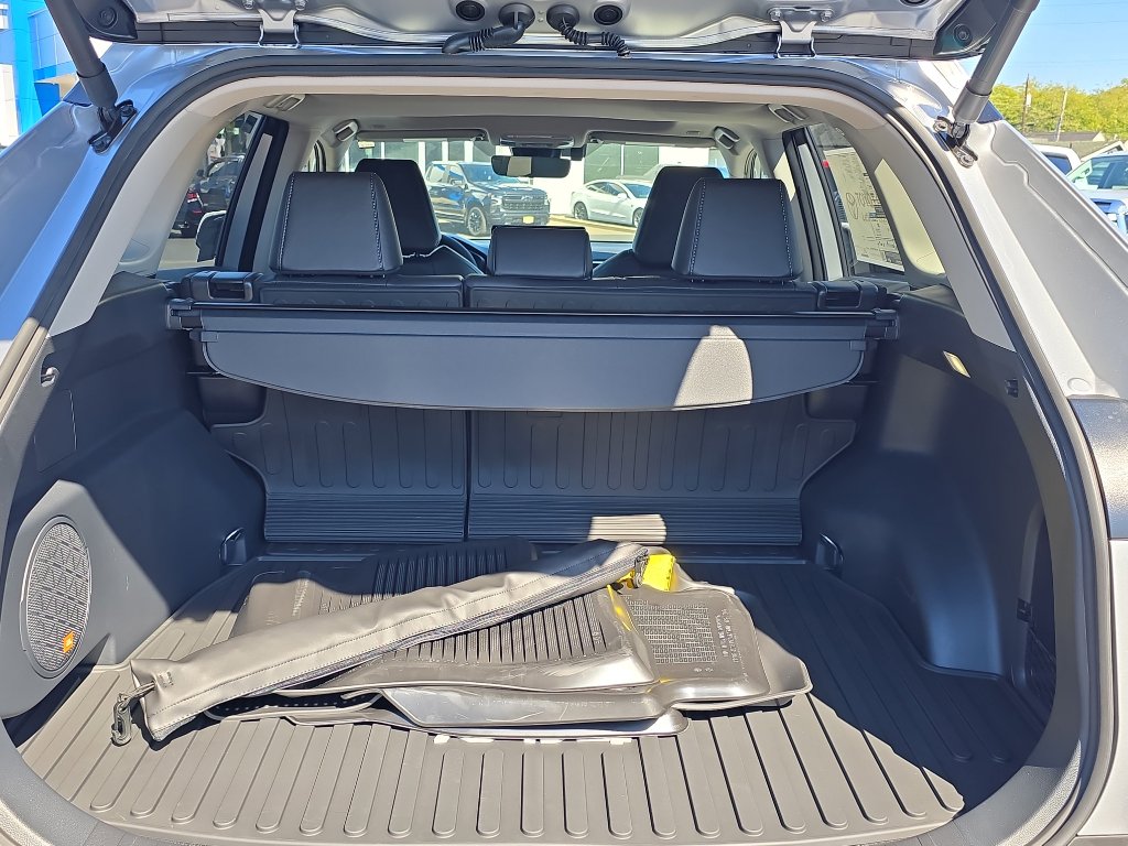 New 2025 Toyota RAV4 Limited image 9