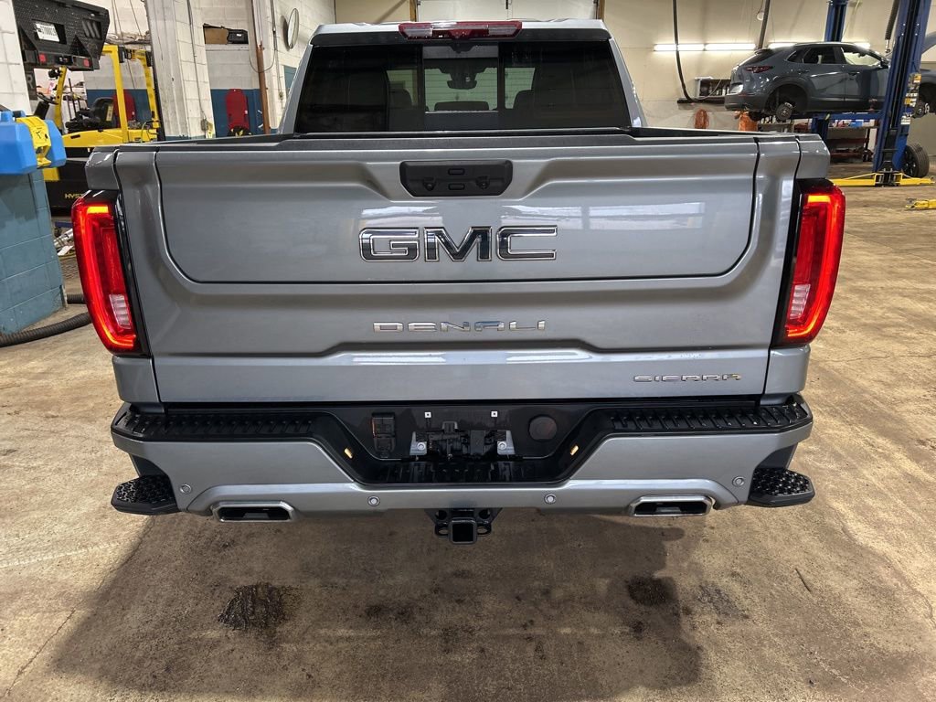 Used 2024 GMC Sierra 1500 Denali Ultimate image 6