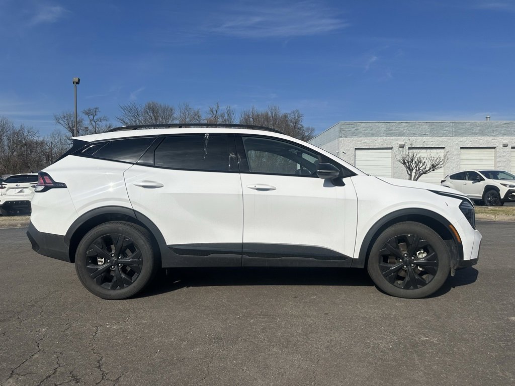 Used 2025 Kia Sportage X-Line w/ Premium Package image 4