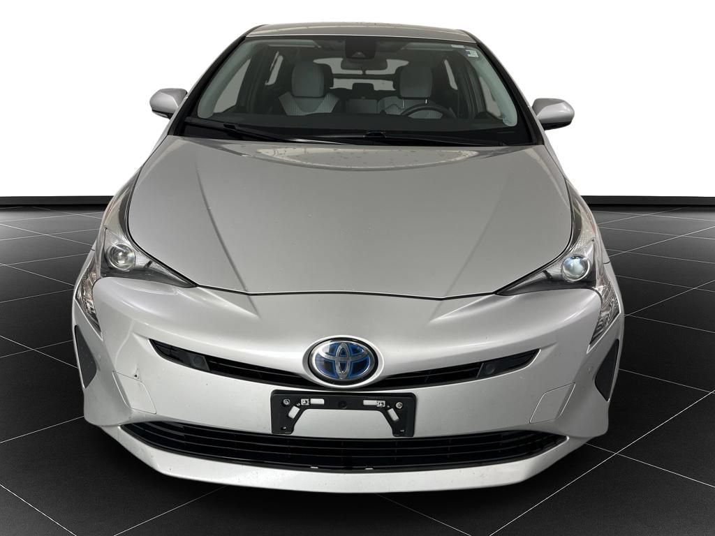 Used 2017 Toyota Prius Two w/ Prius Two Safety Plus Package FWD image 8