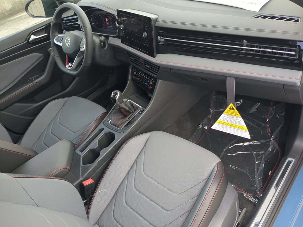 New 2026 Volkswagen Jetta GLI Autobahn FWD image 10