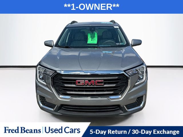 Used 2023 GMC Terrain SLE w/ Driver Convenience Package image 2