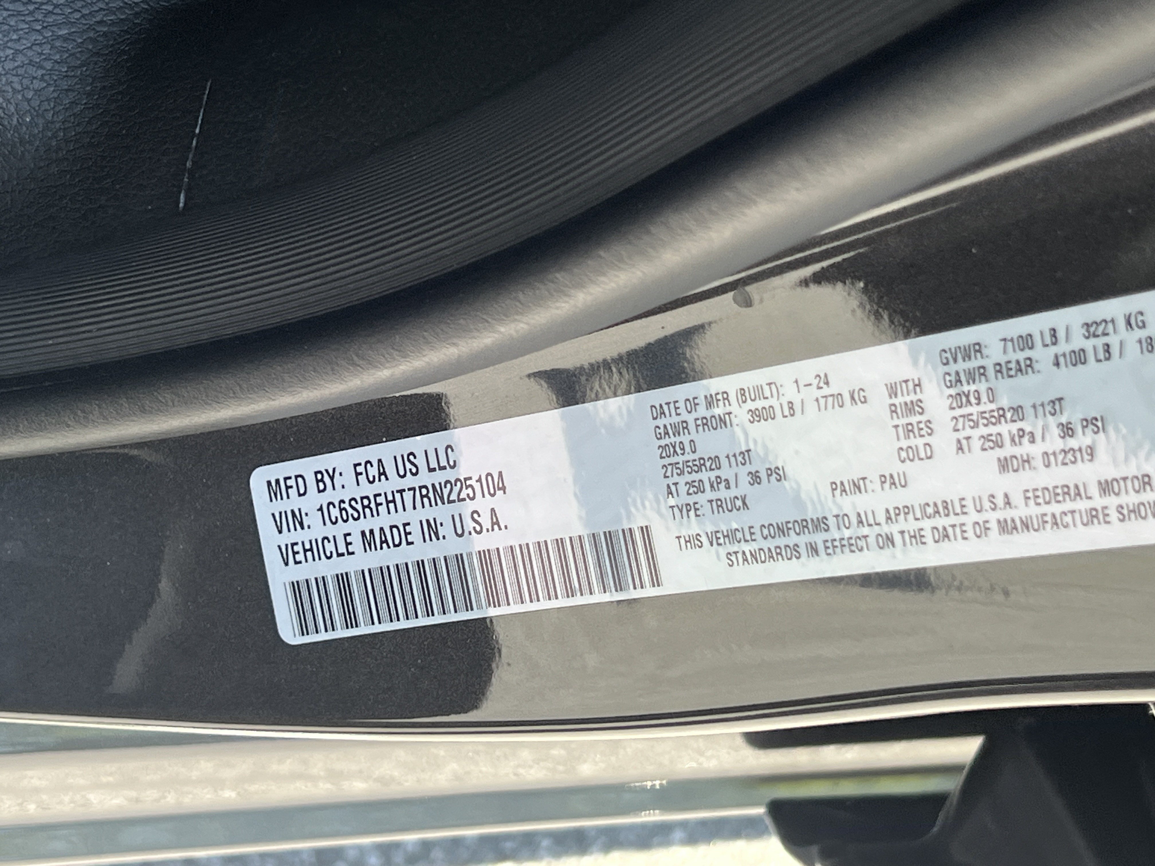 Used 2024 RAM 1500 Limited w/ Body Color Bumper Group AWD/4WD image 41