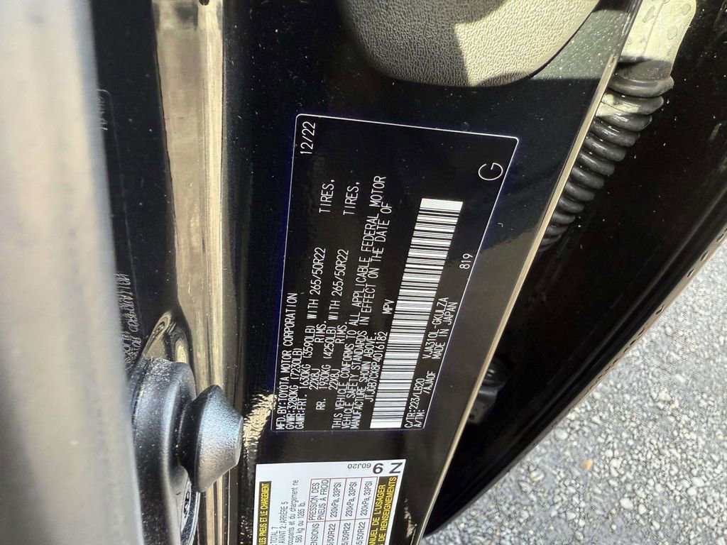 Used 2023 Lexus LX 600 4WD w/ Appearance Package image 33