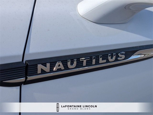 Certified 2023 Lincoln Nautilus Reserve image 10