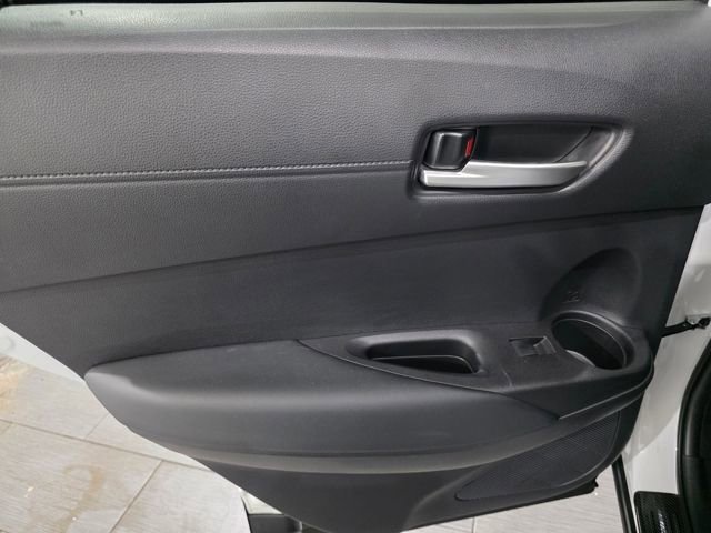 Used 2025 Toyota Corolla Cross XSE w/ Convenience Package image 11