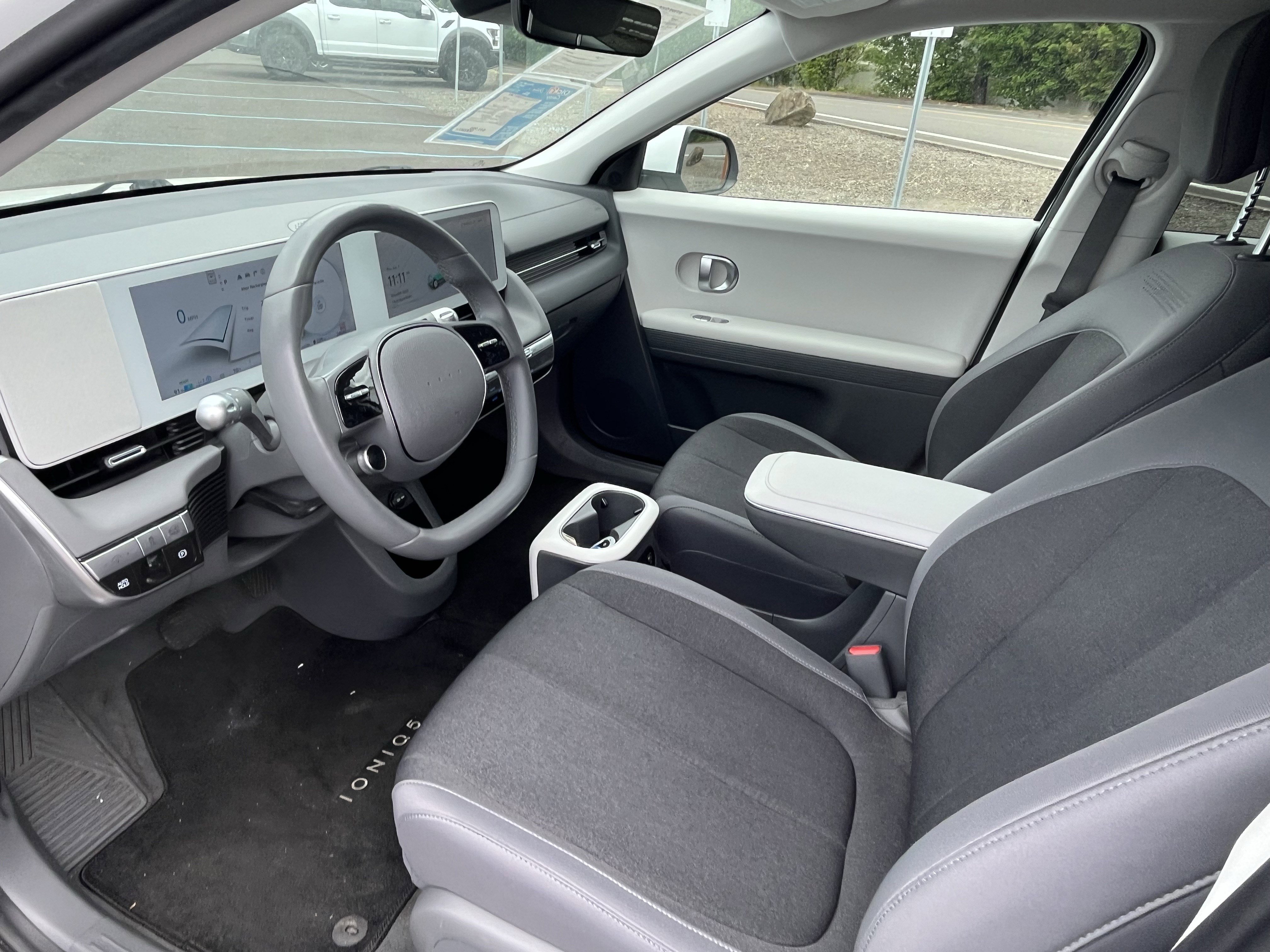Used 2024 Hyundai Ioniq 5 SEL RWD image 9