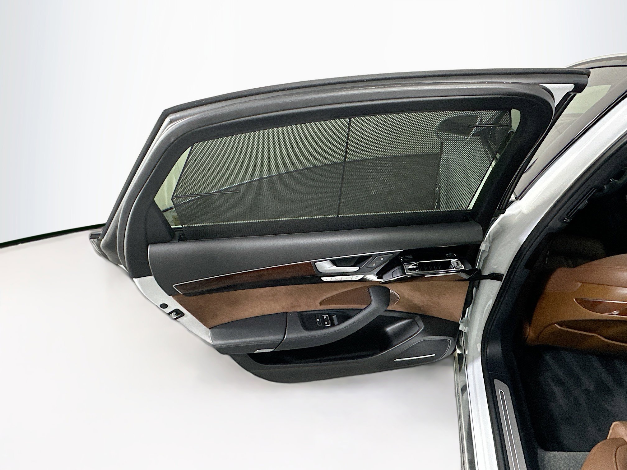 Used 2014 Audi A8 L TDI AWD/4WD image 28