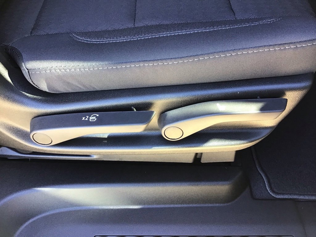 New 2026 Chevrolet Suburban LS image 20