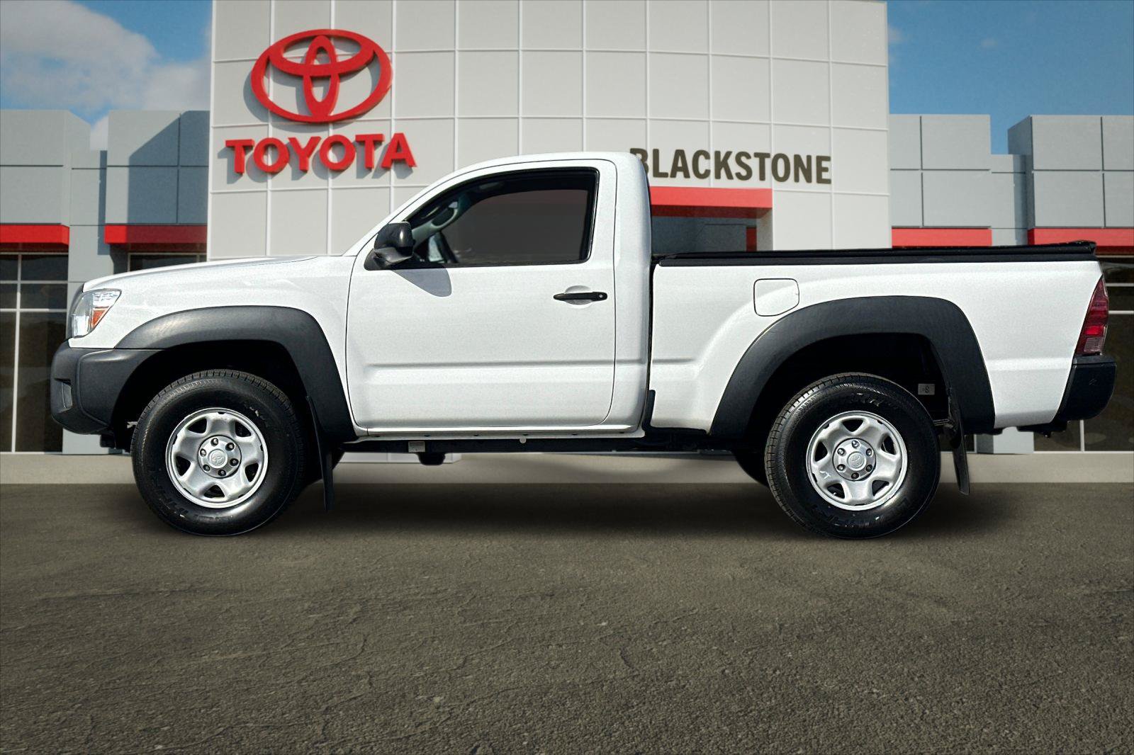 Used 2014 Toyota Tacoma 4x4 Regular Cab image 6