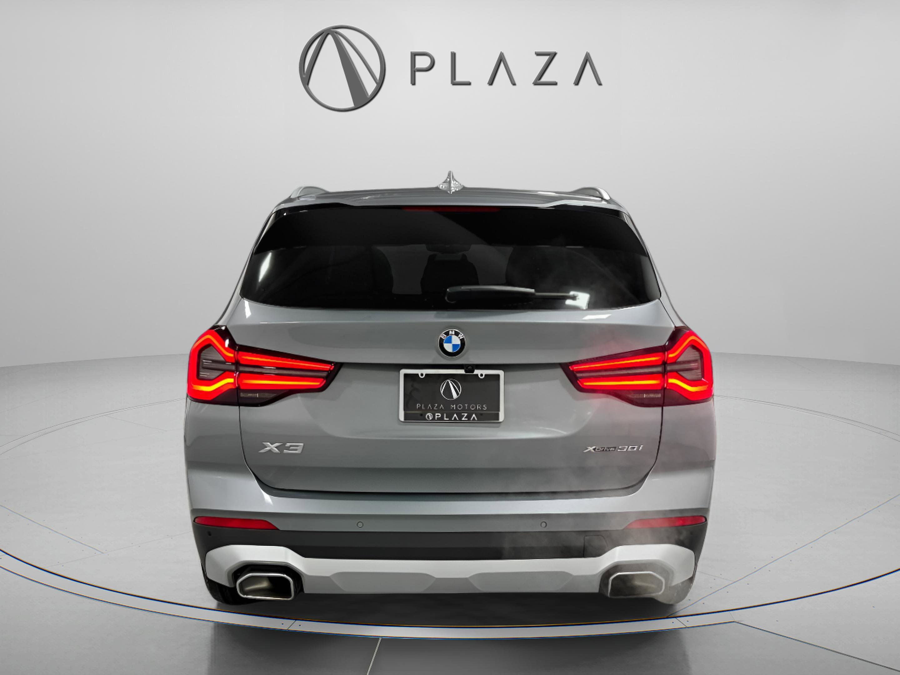 Used 2023 BMW X3 xDrive30i w/ Premium Package image 5