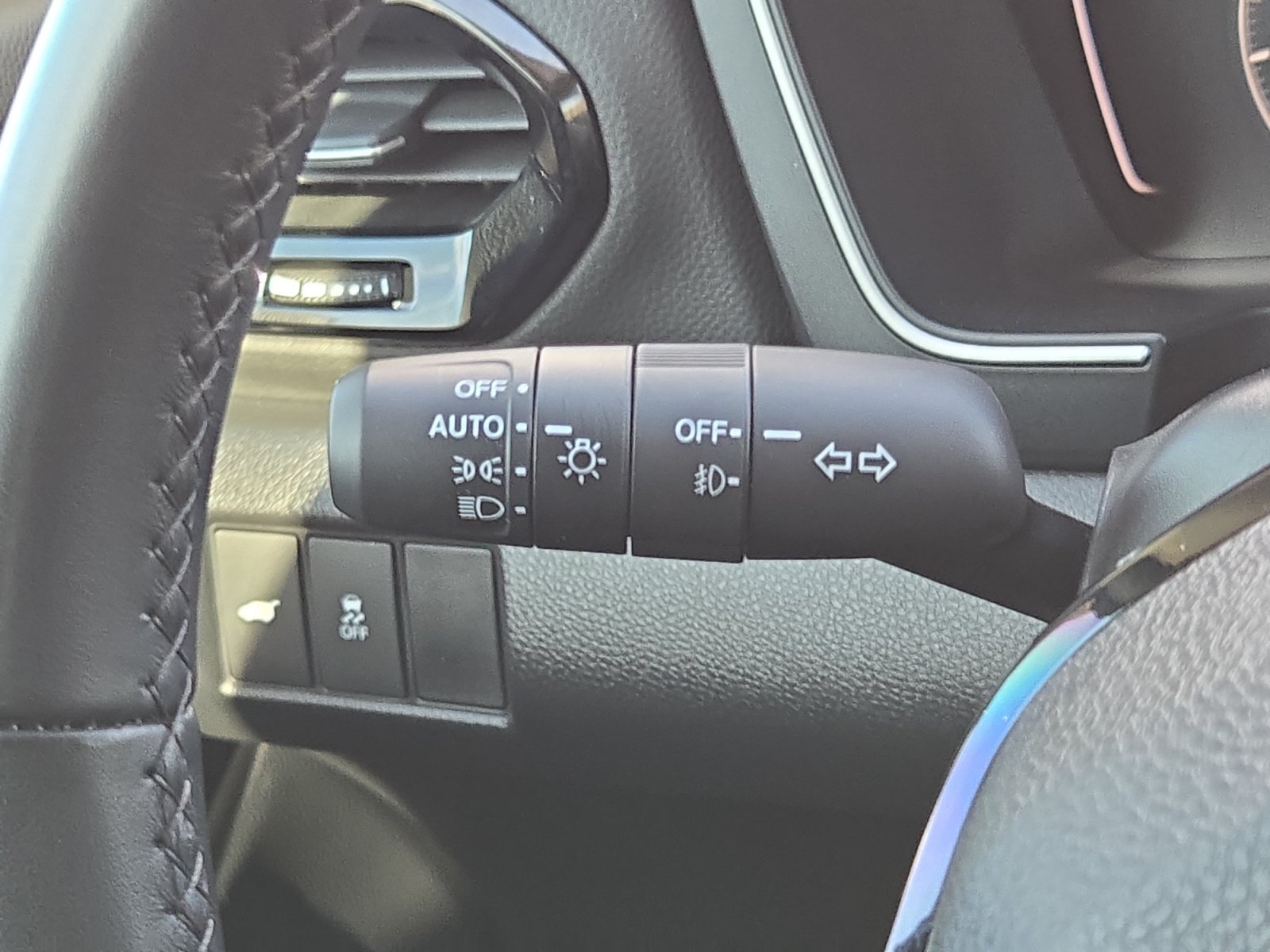 Used 2024 Honda Pilot EX-L image 29