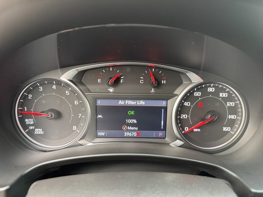 Used 2024 GMC Terrain SLT image 22