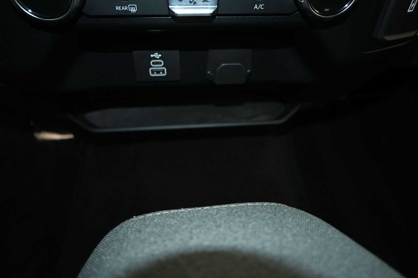 Used 2025 Ford F150 XLT w/ Equipment Group 301A Standard AWD/4WD image 15