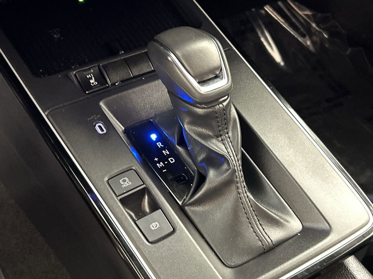 Used 2026 Toyota Corolla Cross XLE w/ Convenience Package image 16