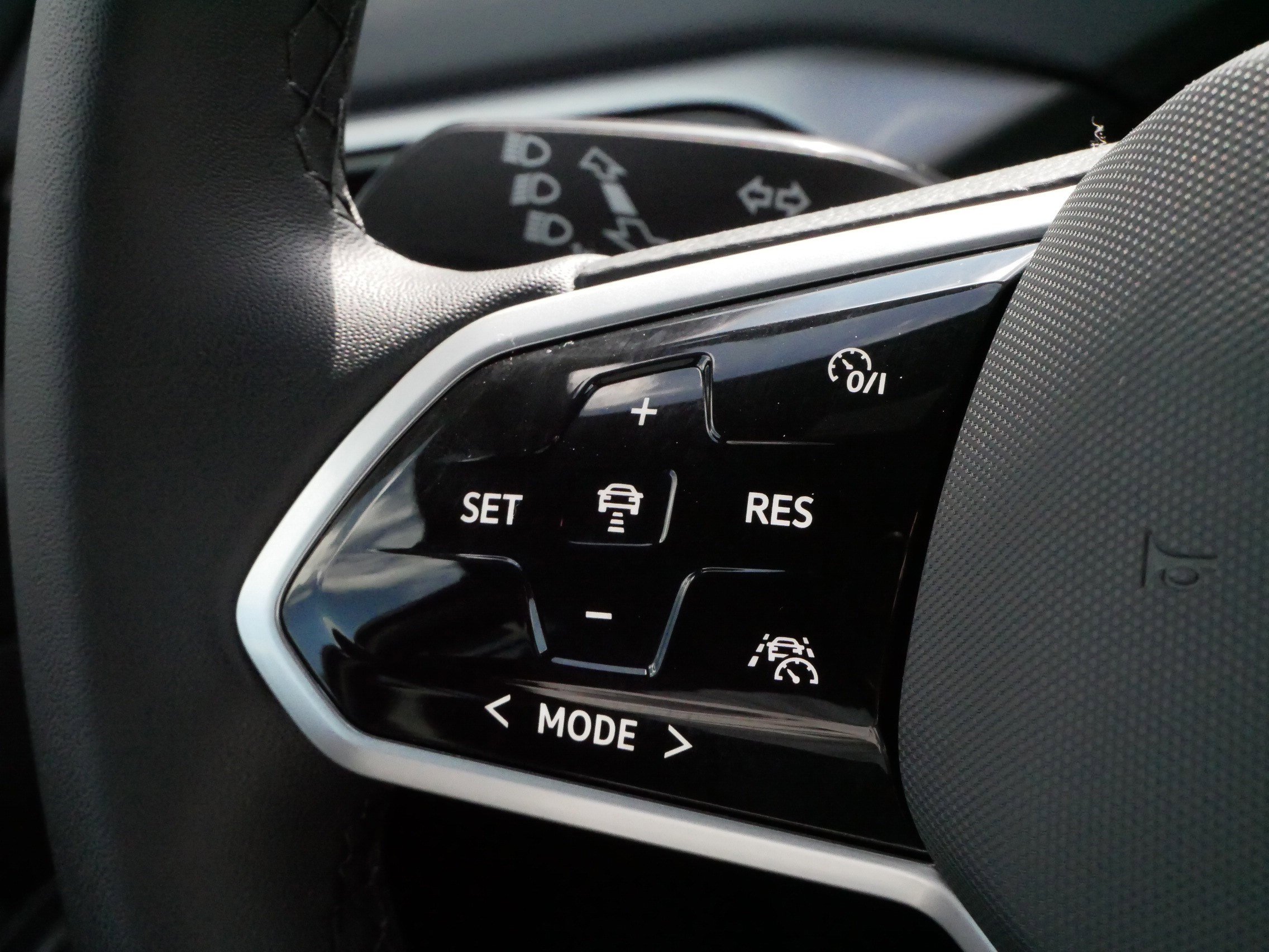 Certified 2023 Volkswagen ID.4 Pro S image 25