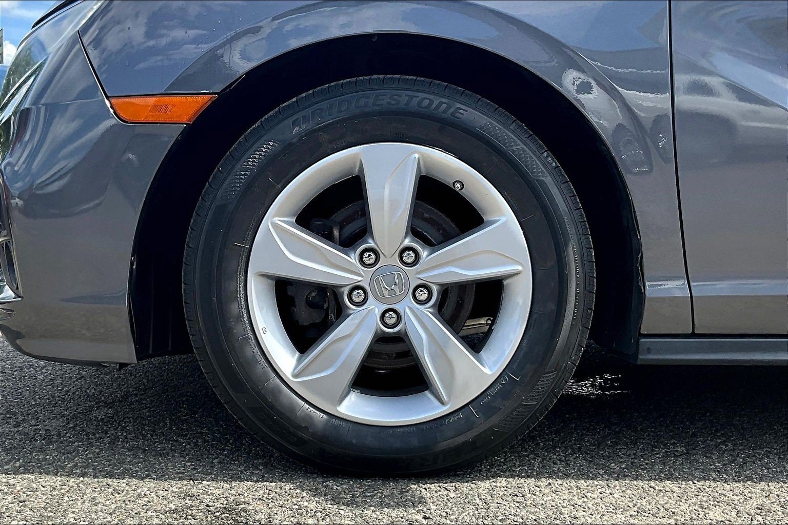 Used 2019 Honda Odyssey EX image 8