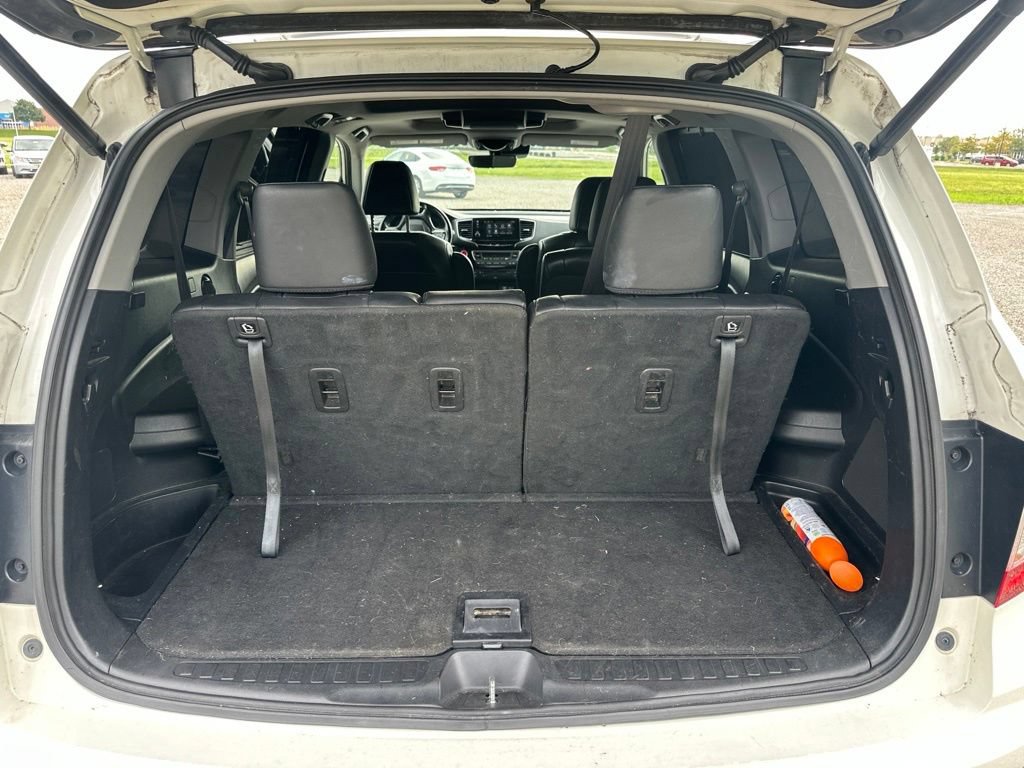 Used 2019 Honda Pilot Elite image 11