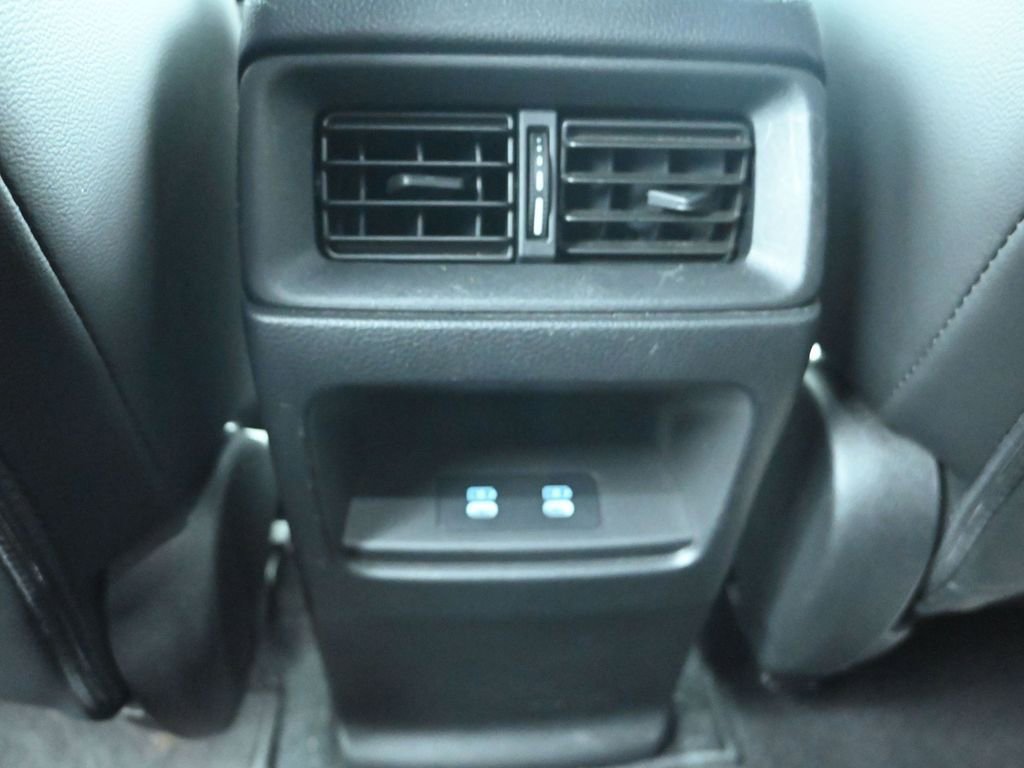 Used 2023 Honda CR-V Sport Touring image 18