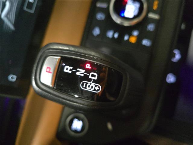 Used 2020 Land Rover Defender 110 X AWD/4WD image 24