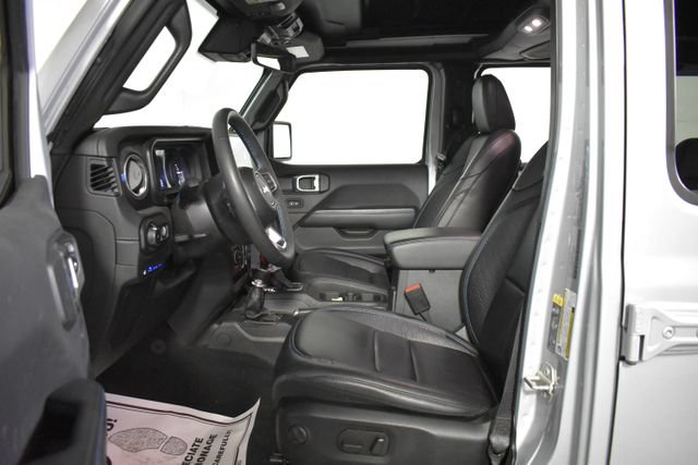 Used 2024 Jeep Wrangler High Altitude AWD/4WD image 11