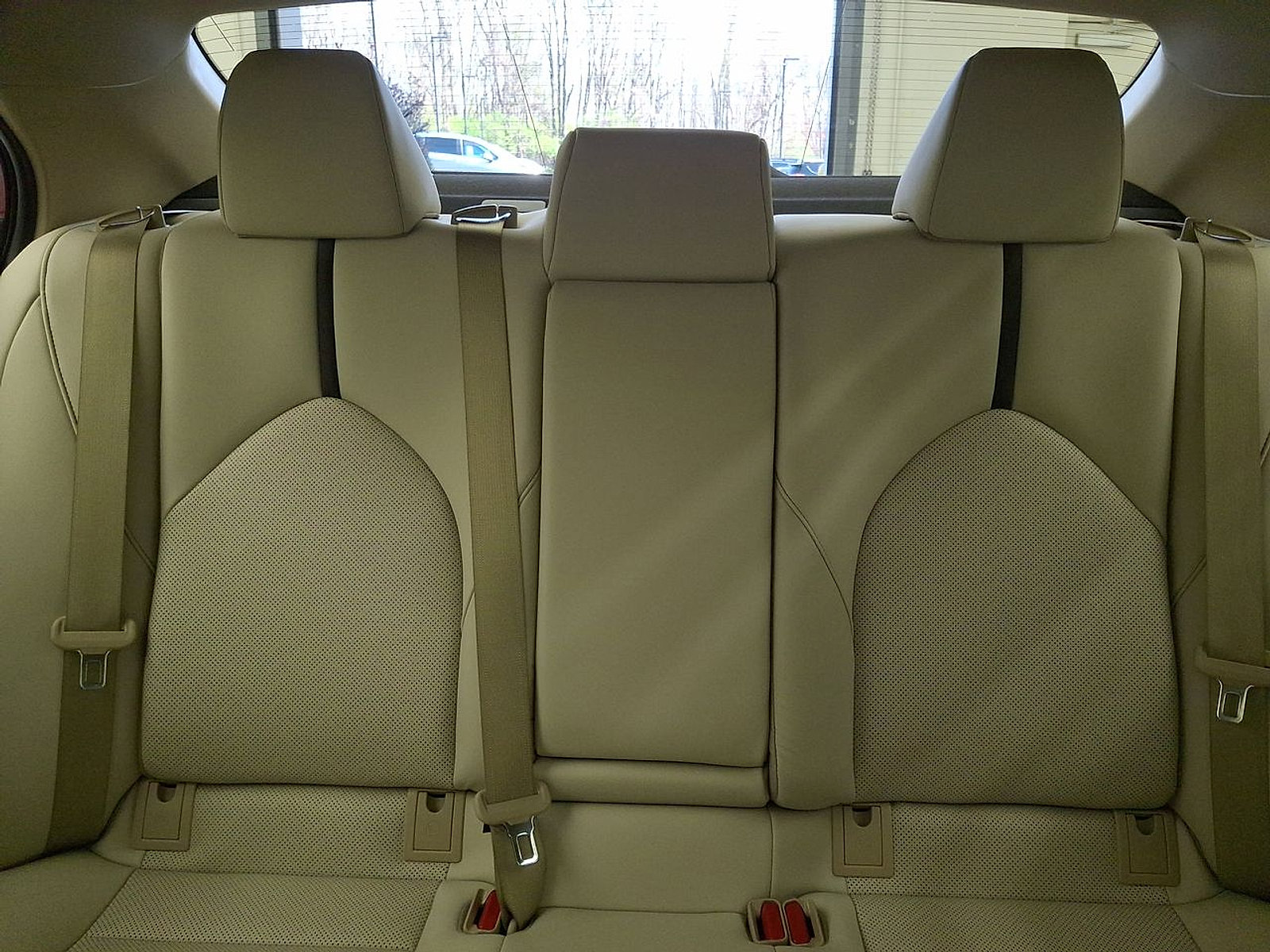 Certified 2022 Toyota Camry XLE w/ Cold Weather Package FWD image 20