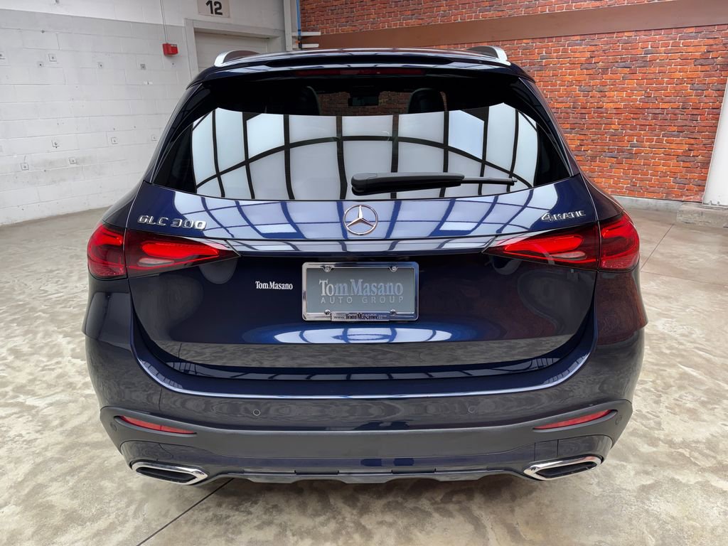 Certified 2023 Mercedes-Benz GLC 300 4MATIC image 4