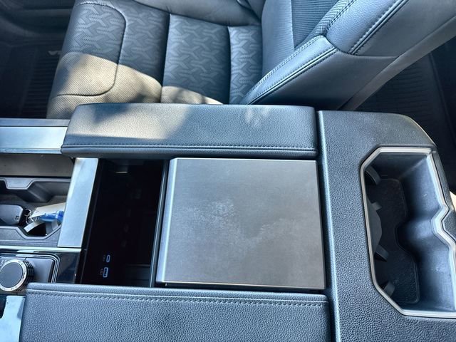 Used 2023 Toyota Sequoia Platinum image 29