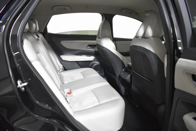 Certified 2023 Nissan Ariya AWD image 34