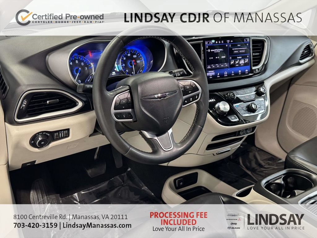 Certified 2023 Chrysler Pacifica Touring-L FWD image 19