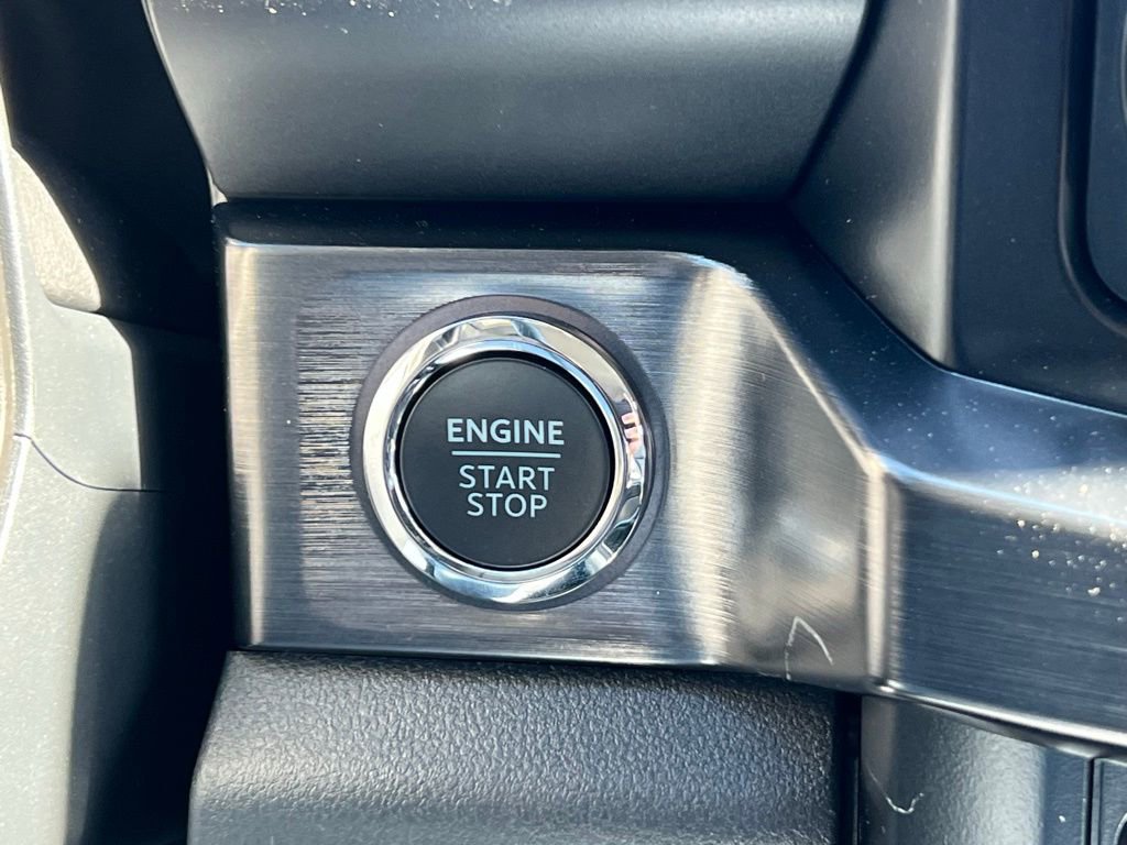 New 2026 Ford F250 Lariat w/ Tremor Off-Road Package image 35