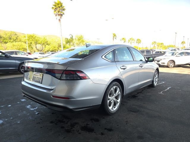Used 2023 Honda Accord LX image 7
