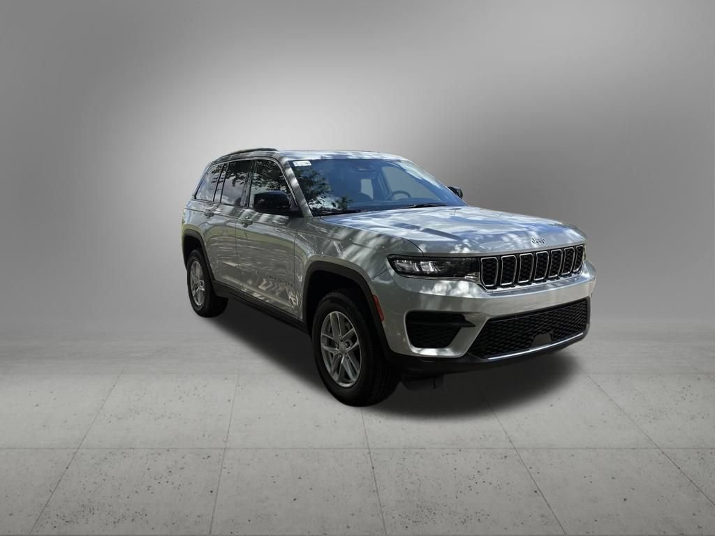 New 2026 Jeep Grand Cherokee Laredo X RWD image 2
