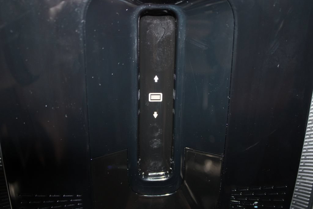 Used 2024 Mercedes-Benz C 300 Sedan image 54