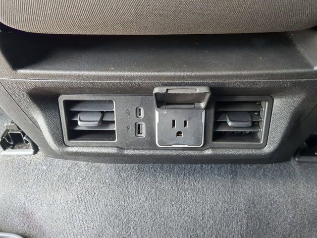 Used 2023 Chevrolet Silverado 1500 RST image 16