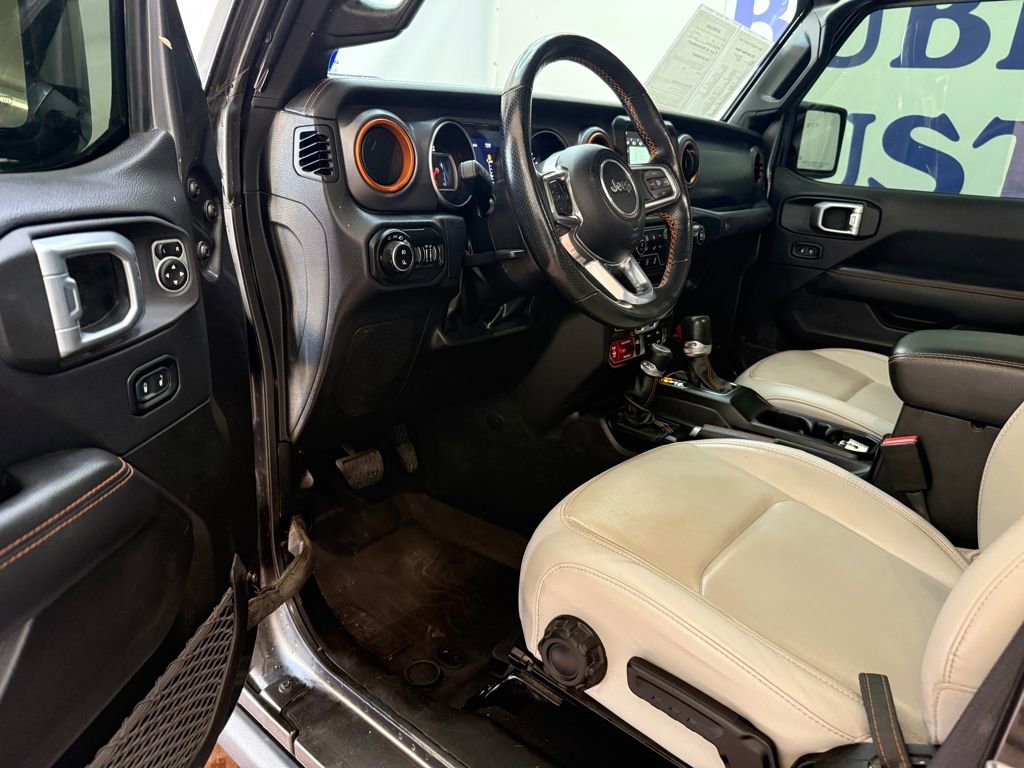 Used 2022 Jeep Gladiator Mojave w/ Cold Weather Group image 10