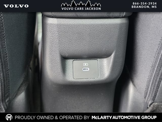 Used 2024 Nissan Versa SR w/ Trunk Package FWD image 17