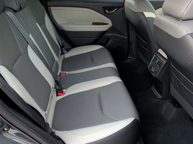 Used 2025 Subaru Forester Limited image 33