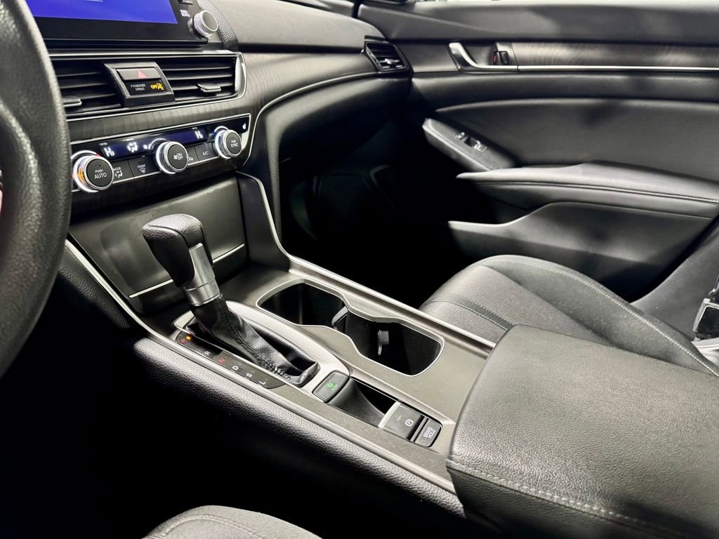 Used 2020 Honda Accord EX image 21