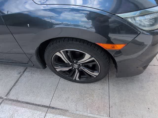 Used 2017 Honda Civic Touring image 9