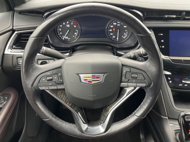 Used 2022 Cadillac XT6 Premium Luxury w/ Technology Package image 17