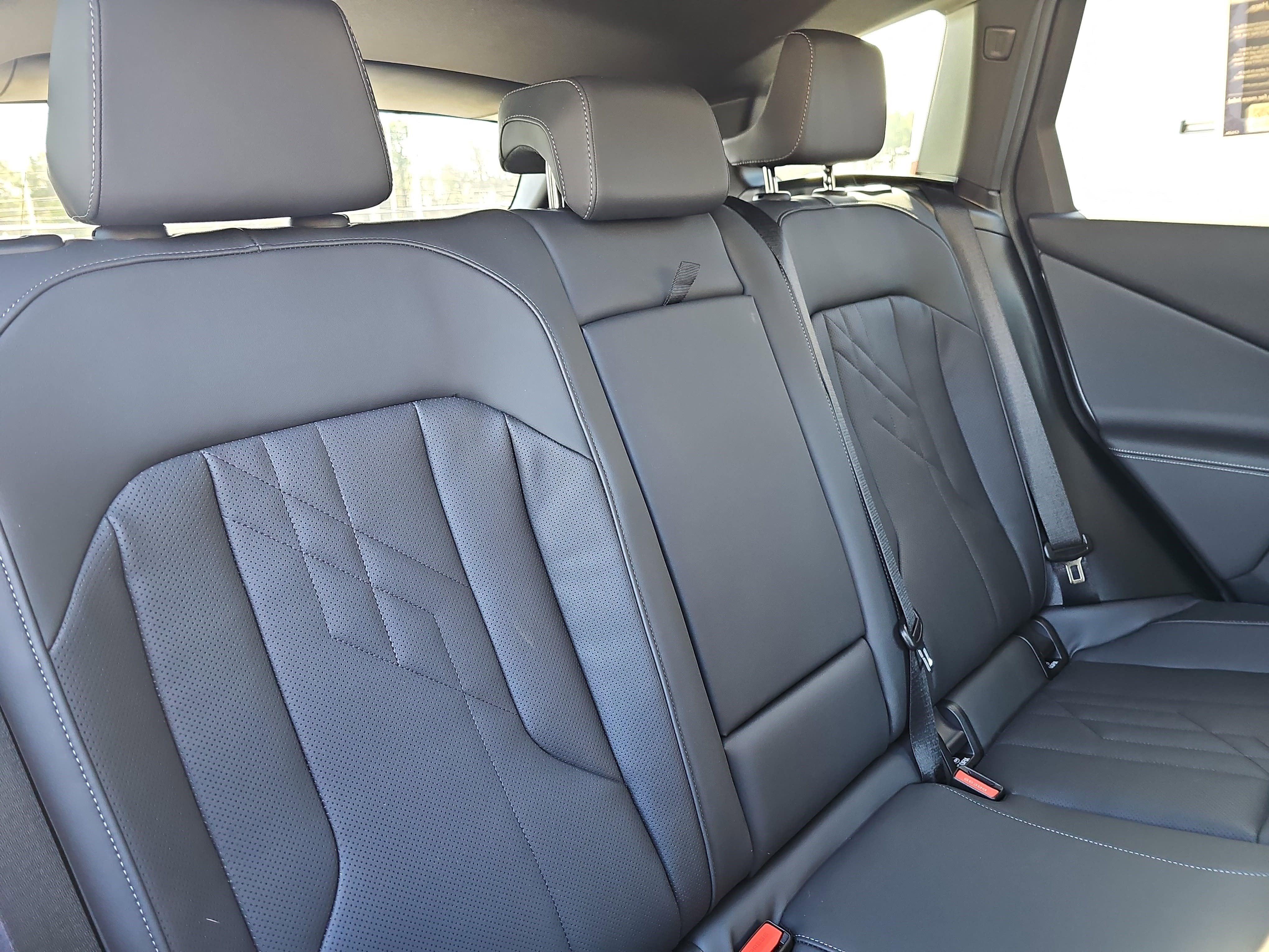 Certified 2025 BMW X3 xDrive30i w/ Premium Package image 13