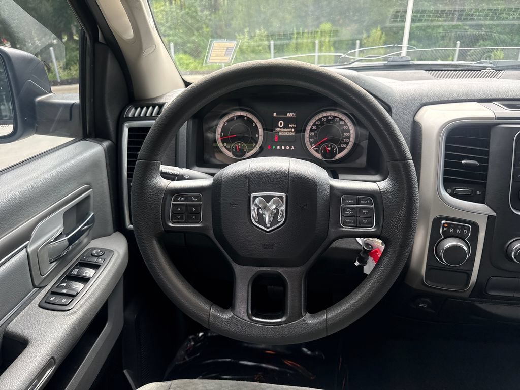Used 2019 RAM 1500 Classic SLT RWD image 19