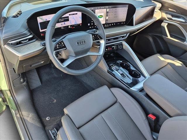New 2026 Audi Q5 Premium Plus w/ Premium Plus AWD/4WD image 3