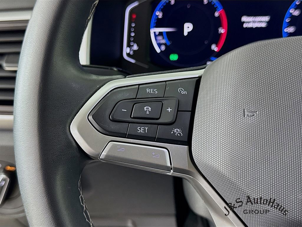 Used 2021 Volkswagen Atlas SEL Premium image 13