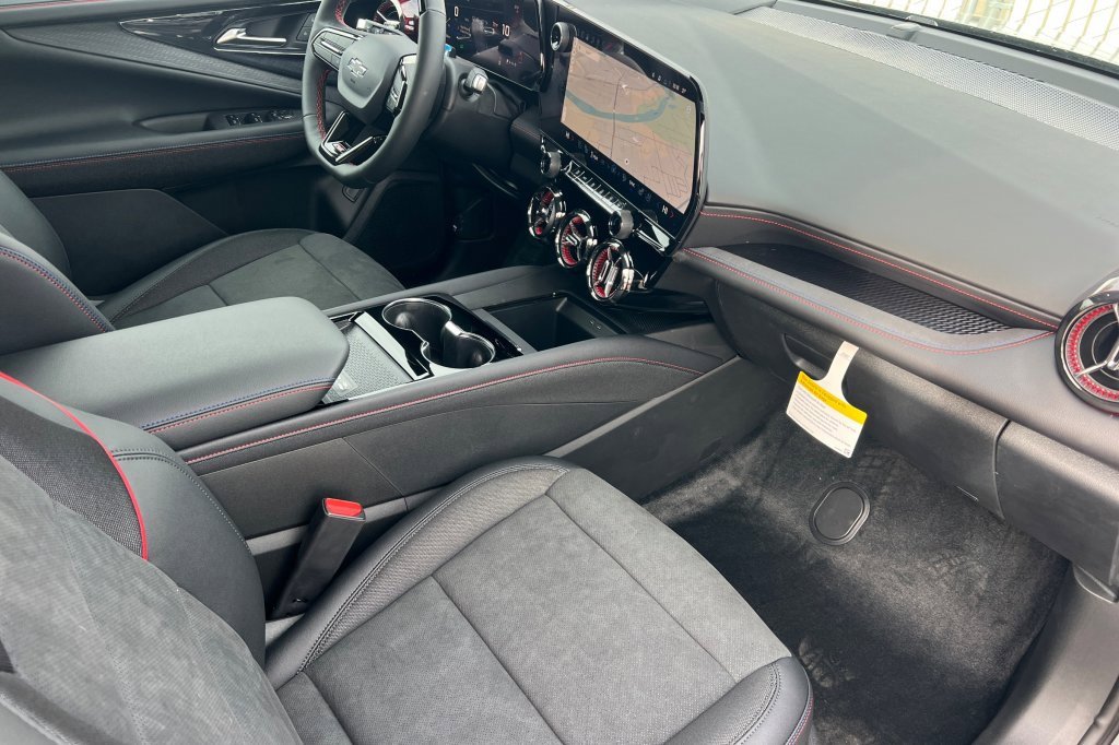 New 2026 Chevrolet Blazer EV RS w/ Super Cruise Package image 13