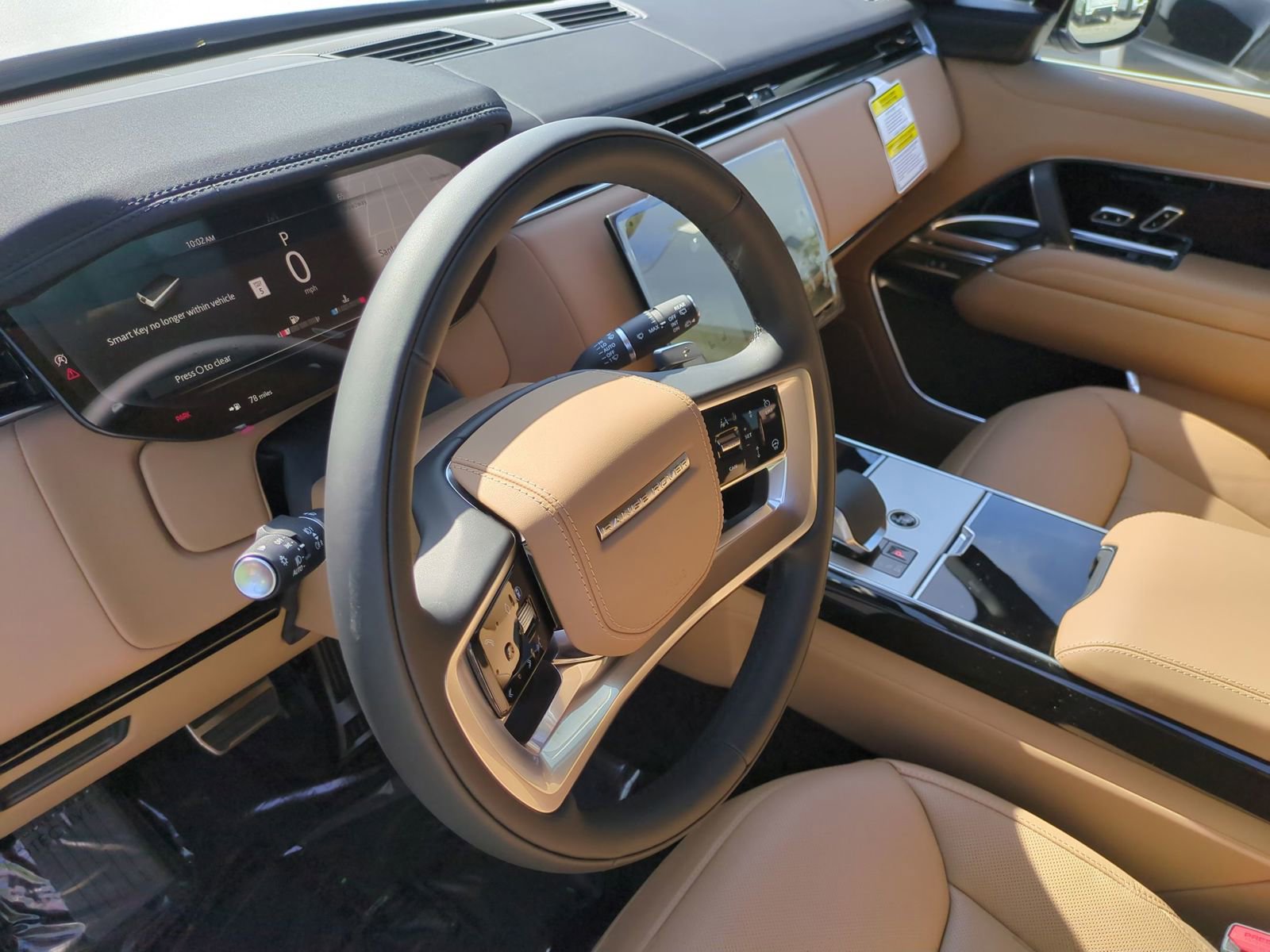 New 2026 Land Rover Range Rover SE image 17