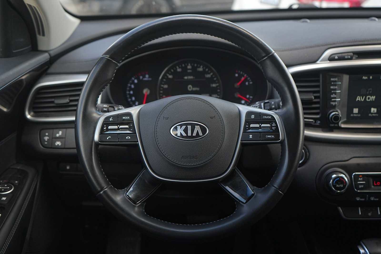 Used 2019 Kia Sorento EX image 16