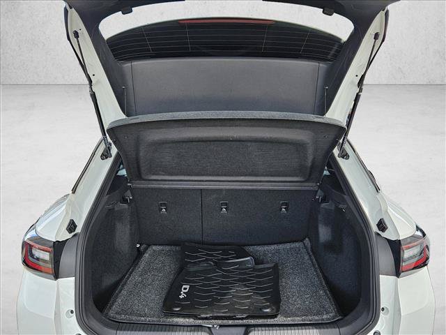 Used 2023 Volkswagen ID.4 Pro RWD image 21