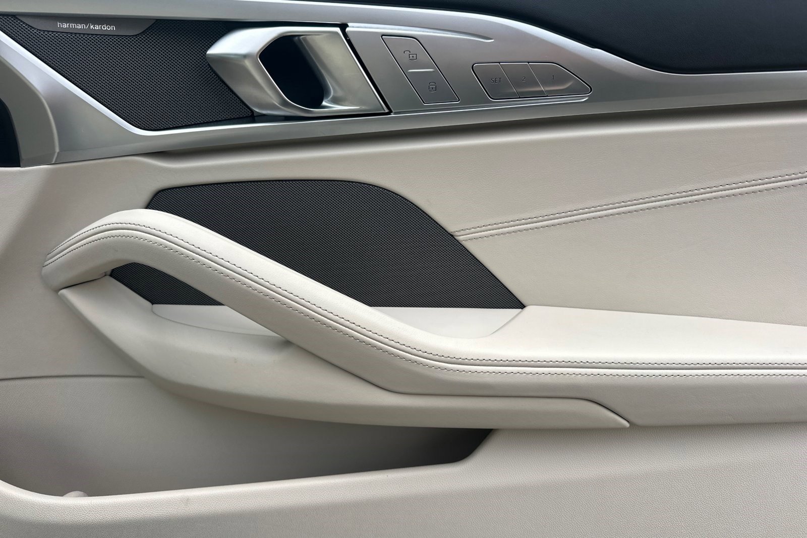 Certified 2025 BMW M850i xDrive w/ M Sport Professional Package image 20